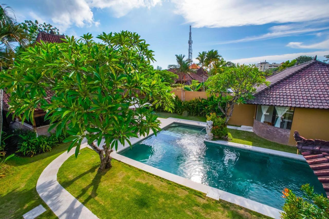Bali Dyana Villas Seminyak  Exterior photo